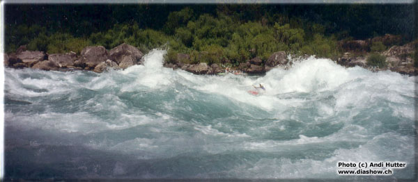 Very big surfing waves!